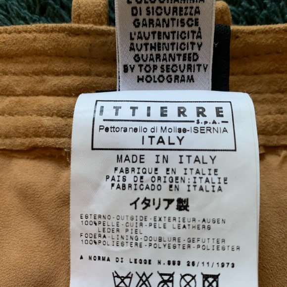 Authentic Suede D&G skirt (vintage) - Picture 8 of 9